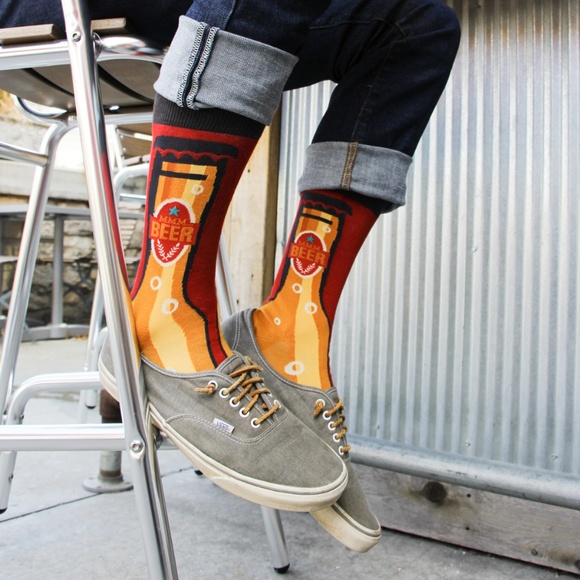 NWT Foot Traffic Beer Socks - Picture 1 of 2
